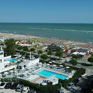 Promenade Universale 3*, Cesenatico Italien